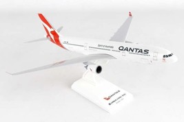 Airbus A330-300 (A330) Qantas Airways 1/200 Scale Model - Skymarks - £57.15 GBP