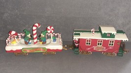 Santa Land Caboose + Elves Painting Candy Cane Flat Car New Bright G Scale - $13.00