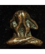 Thai amulet Buddha phra pidta copper 2 cm. talisman, old, authentic, rar... - $739.49 MXN