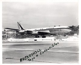 Photographs Air France Boeing 707 Photograph of plane landing - $3.00