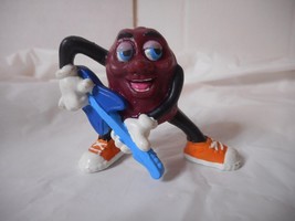 1988 California Raisins Figure Playing Blue Guitar CALRAB 2 inch #A12 Stands - £7.90 GBP