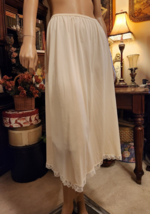 Vtg XL Lorraine Silky Ivory Nylon A-Line Half Slip~Lace Hem~Pillow Tab~Midi - £14.61 GBP