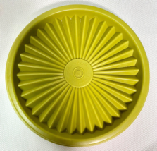 Vintage REPLACEMENT Avocado Green Tupperware Canister Lid Only #812-28 - £5.08 GBP
