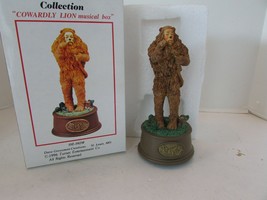 WIZARD OF OZ 1996 MUSICAL FIGURINE COWARDLY LION IF I WERE KING OF FORES... - $34.60