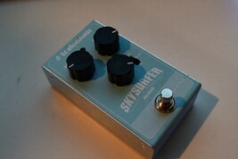 TC Electronic Skysurfer Digital Reverb Spring Plate Hall Guitar Effect P... - $69.00