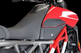 TechSpec 2019+ Ducati Hypermotard Snake Skin Tank Grips - £50.90 GBP