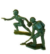 Army Men Toy Soldier plastic military figure lot WW2 Marx WWII green land mines - £13.94 GBP