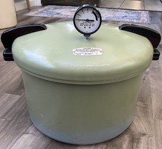 Vintage Sears Pressure Cooker Canner 22 QT Avocado Green 620.51000 Works Great! - £66.50 GBP