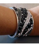 Rhinestone Bangle Cuff Bracelet 1.5&#39;&#39; High Textured Black Diamonds Costume - $469.46 MXN