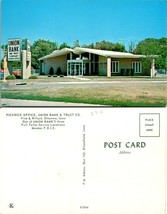 One(1) Iowa Ottumwa Union Bank &amp; Trust Company Pickwick Office Vintage Postcard - £7.40 GBP