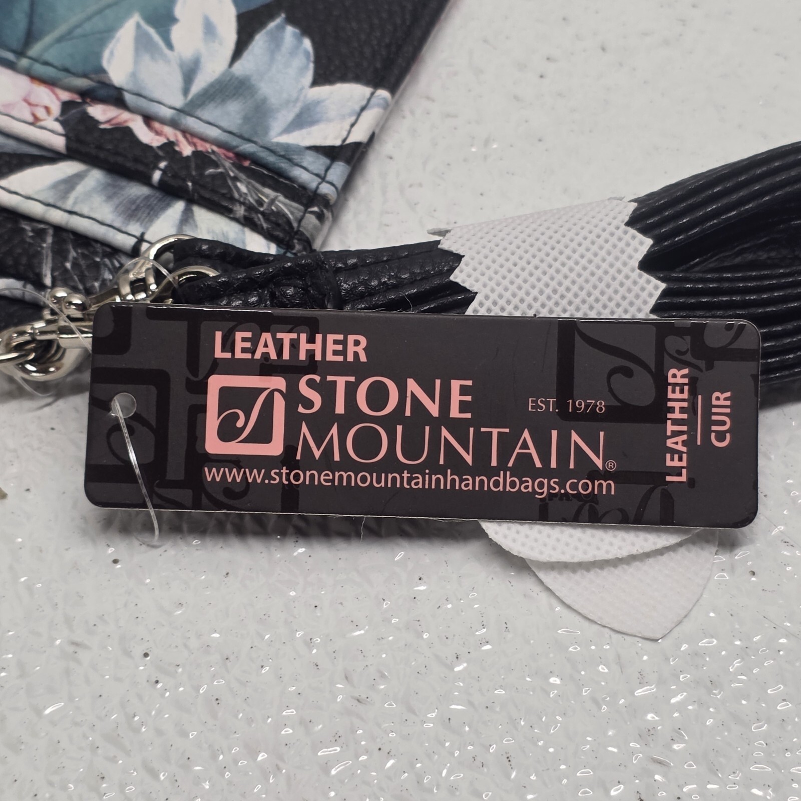 Stone Mountain Black Floral Leather Blend Zip Money & ID Card Holder Lanyard NWT Item image 13