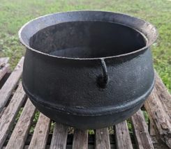 Antique Cast Iron Cauldron Pot Footed 2 Gate Marks H #12 Heavy 42Lb image 8