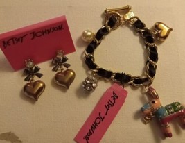 Betsey Johnson Fiesta Charm Bracelet Earrings Pinata Burro Crystal Ball ... - $27.07