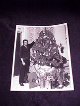 1982 Wayne Newton Christmas Tree Presents Publicity 8 x 10 Photo David Lee Waite - £10.51 GBP