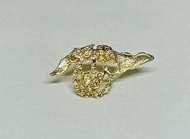 14 Karat Yellow Gold Isla de Cuba con Escudo Tie Tac - $2,206.47 MXN
