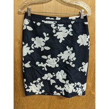 Talbots Size 4P Petites Pencil Skirt Navy Blue White Floral Lined - £11.98 GBP