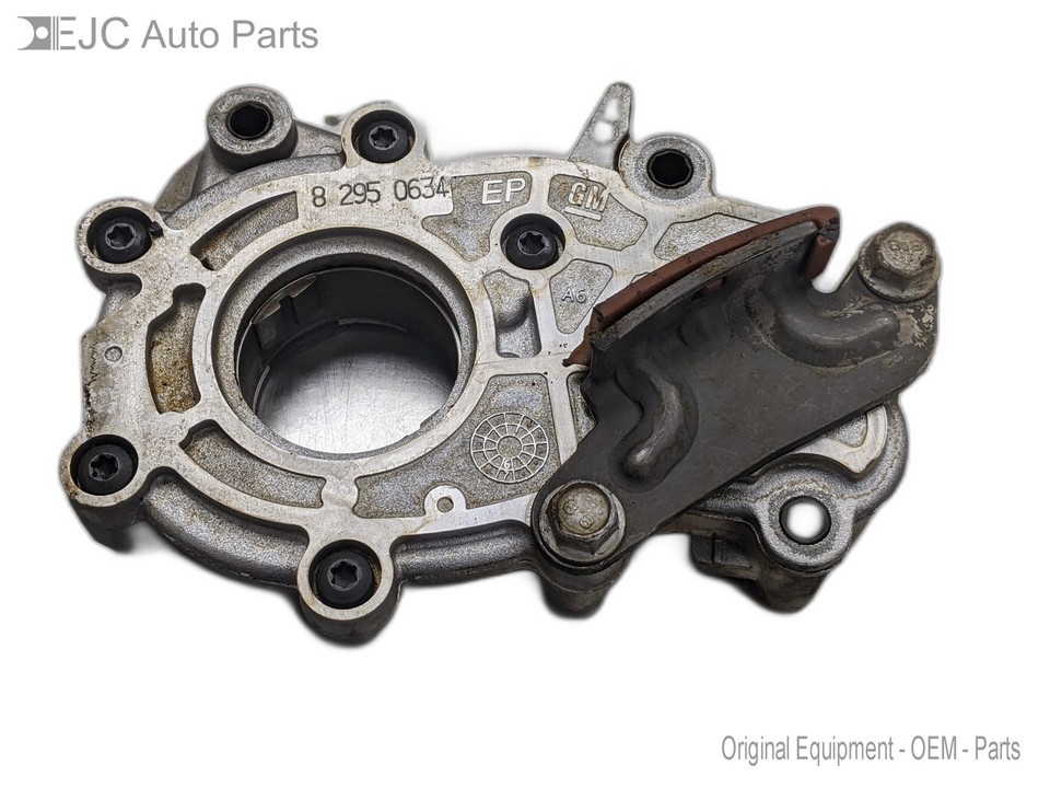 Engine Oil Pump From 2009 GMC Acadia  3.6 81220442 - $24.70