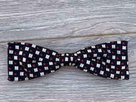 RETRO Royal Mens Bow Tie Red Navy Silver Blocks Print Rayon Clip On VTG ... - $1,074.04 MXN