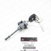 Genuine Mitsubishi Lancer Outlander Front Driver Door Cylinder Lock Key ... - $58.60