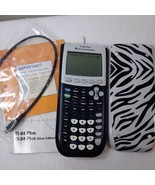 Texas Instruments TI-84 Plus Graphing Calculator Zebra Cover w/ cd &amp; cab... - $1,135.71 MXN