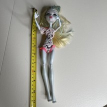 Monster High Lagoona Blue Beach Beasties Doll Gloom Swim Mattel 2008 11”  B1 - £11.18 GBP