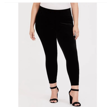 Torrid Velvet Leggings Black Size 3X Vanity 3 Elastic Waist Pull-On Stretch - £27.28 GBP