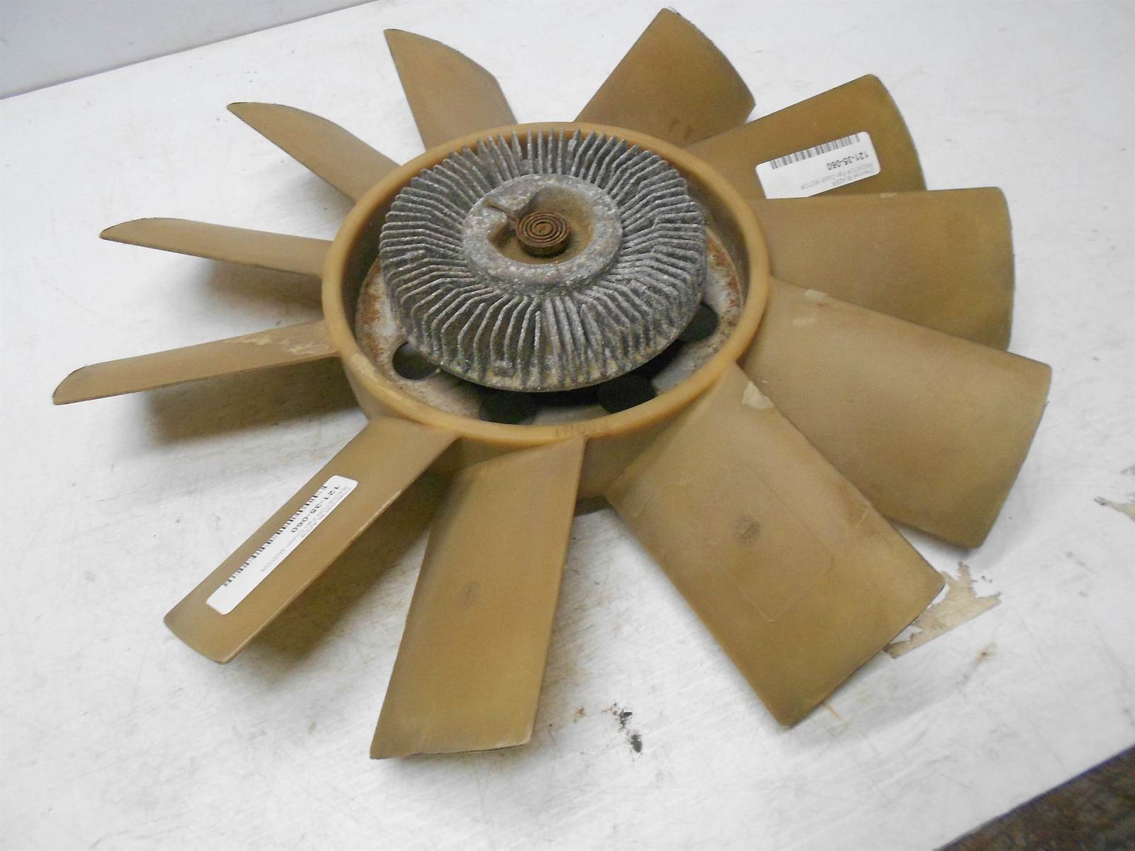 Chevrolet 2002 Avalanche 1500 Radiator Cooling Fan Motor - $44.97