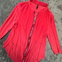 By JJ Red Tunic Top Women&#39;s Small Stand Collar 3/4 Sleeve Zipper Front - $430.99 MXN