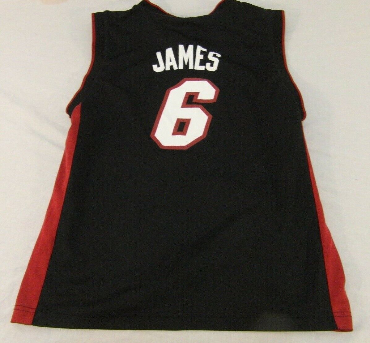 Primary image for Youth Large NBA Miami Heat Lebron James #6 Basketball Collectible Jersey License