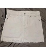 American Eagle Skirt Size 6 White Cut Off Ripped Mini Hi-Rise NWT - $33.93 CAD