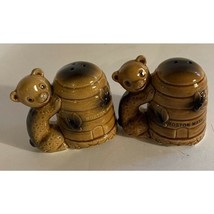 Salt &amp; Pepper Shaker Bear Cubs Honey Bee Hive 2.5&quot; - £9.57 GBP