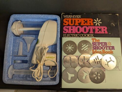 WearEver 70001 Super Shooter Electric Cookie 9 Discs Canape' Candy Maker EUC - $74.79