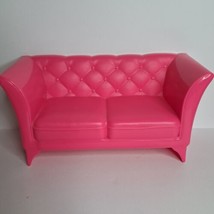 BARBIE Dream House Sofa Pink Plastic Tufted Look Couch Replacement Part 2015 - £6.80 GBP