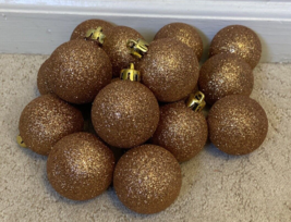 16 lot light orange (apricot) glitter plastic ball ornaments-gold tops - €34,74 EUR