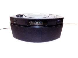 Insignia NS-CBBTCD01-B Bluetooth Compact Disk Am/Fm Aux In Usb Boom Box - £54.23 GBP