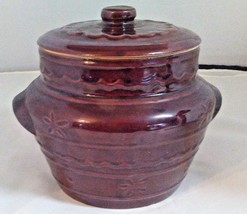Vintage Marcrest Daisy Dot Stoneware Bean Pot W/Lid USA Ovenproof Brown Glaze 7&quot; - £22.11 GBP
