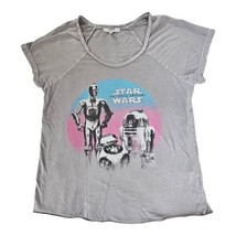 Star Wars The Force Awakens Gray Graphic T-Shirt Women&#39;s Medium C3PO R2D2 - £3.98 GBP