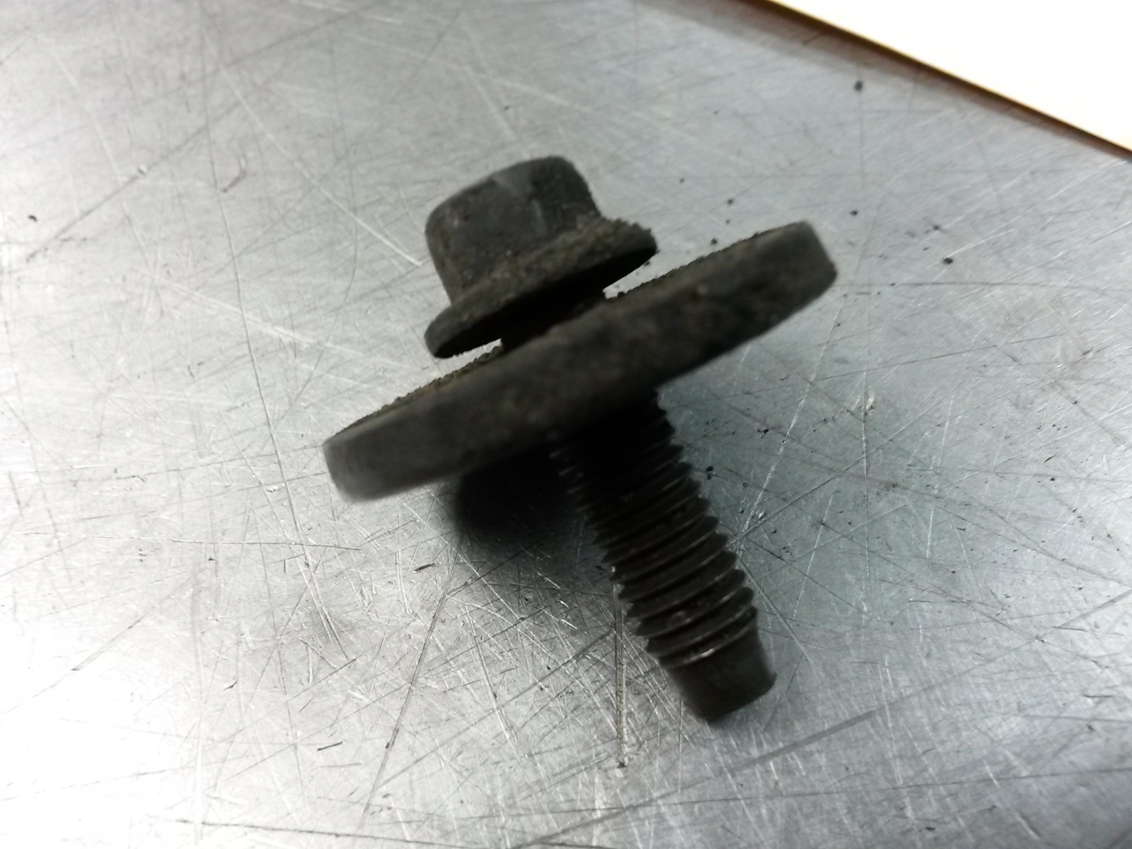 Oil Pump Drive Gear Hold Down From 2003 Ford Taurus  3.0 - $20.74