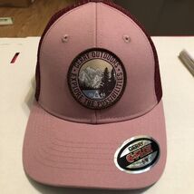 Gerry Free Spirit Mountain Peak Trucker Hat woodrose size S/M - $363.95 MXN