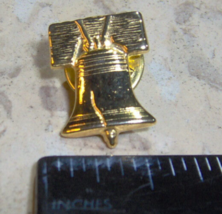 Liberty Bell Patriotic Freedom Lapel or Hat Pin Gold Color - £31.49 GBP