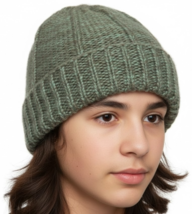 Knitted Beanie Youth Classic Ribbed Texture Cold Weather Hat (One Size) NWT - $9.89