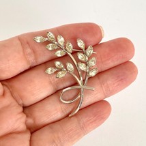 Star Art Retro Crystal Rhinestone Silver Leaf Spray Brooch Pin Marked St... - $18.95