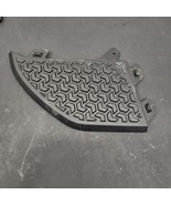 84227859 Bumper Face Bar Step Pad Molding Trim Passenger Right Side RH Hand - $27.76 CAD