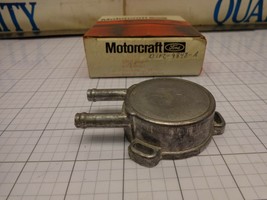 FORD OEM NOS D1FZ-9848-A Choke Pull Off Vacuum Housing with Spring - $29.97