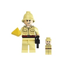 Indiana Jones Rene Belloq Minifigures Weapons and Accessories - £2.98 GBP