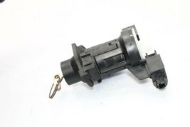 2011-2013 MERCEDES E350 W212 COUPE REAR TRUNK TUMBLER KEY LOCK CYLINDER P7844 image 4