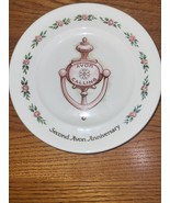 Exclusive 1970&#39;s Avon Dealer Second Anniversary Plate The Doorknocke - $3.75