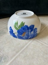 Roscher &amp; Co Floral Motif Bright BLUE Floral 6&quot; Soup-Cereal Bowl. Bone C... - $13.99