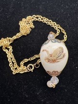 Vintage Painted Quayle Egg Pendant with Chain - £10.16 GBP