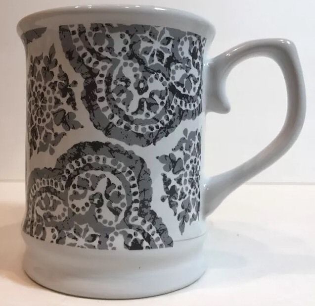 Signature Housewares Room Creative Batik Gray Coffee Mug 2014 Stoneware Tea Cup - $22.76